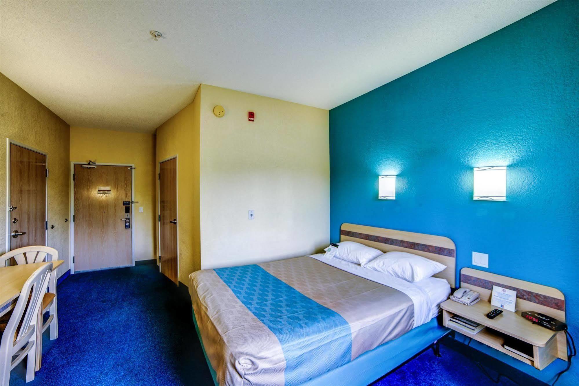 Motel 6-Huntsville, On Esterno foto