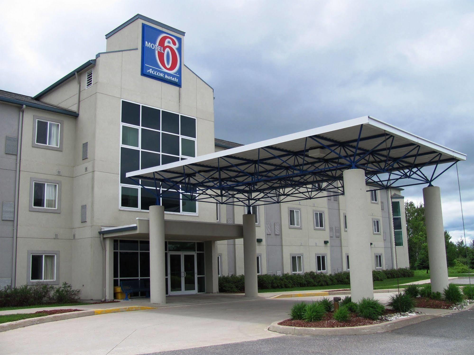 Motel 6-Huntsville, On Esterno foto